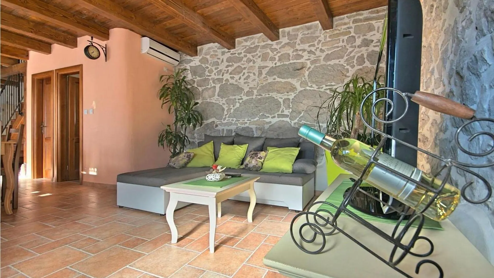 בית נופש הוילה בוזט Casa Bepo Bepa קרואטיה